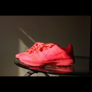 Neon pink Fit Sole 2